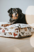 Load image into Gallery viewer, Dog bed CLASSIC Jacquard
